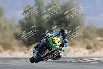 media/Nov-01-2025-CVMA (Sat) [[fc0f7531b8]]/Race 4-500-400-350 Supersport/